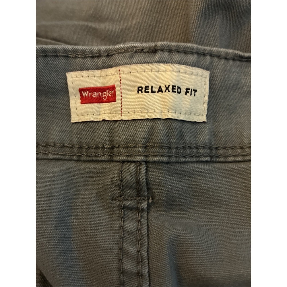 Wrangler Cargo Shorts Mens 44 Relaxed Fit Cotton Gray Outdoors Trail Casual NEW - Picture 15 of 16